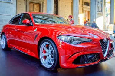 İtalyan otomobil Alfa Romeo