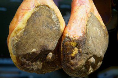 Bacaklar tedavi İtalyan jambon Tuscany asılı