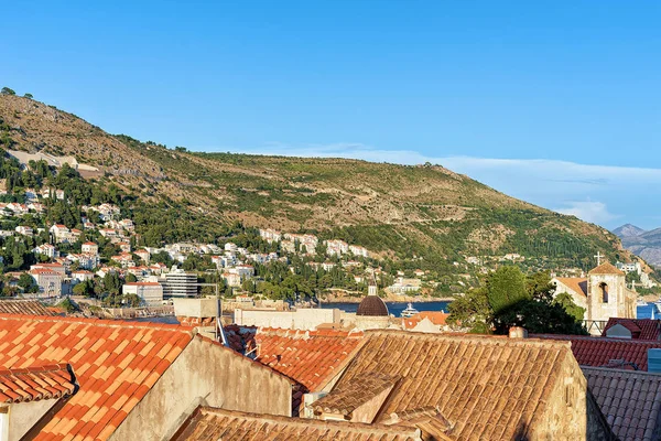 Telha vermelha na cidade velha em Dubrovnik — Fotografia de Stock