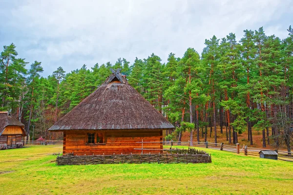 Rumah tua di Ethnographic open air village of Riga Baltic — Stok Foto