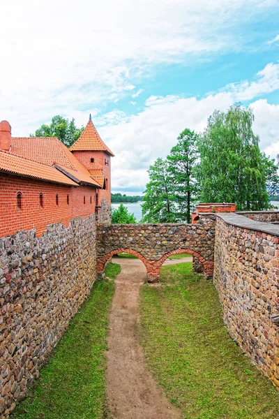 Museo del castillo de la isla de Trakai durante el día Báltico —  Fotos de Stock