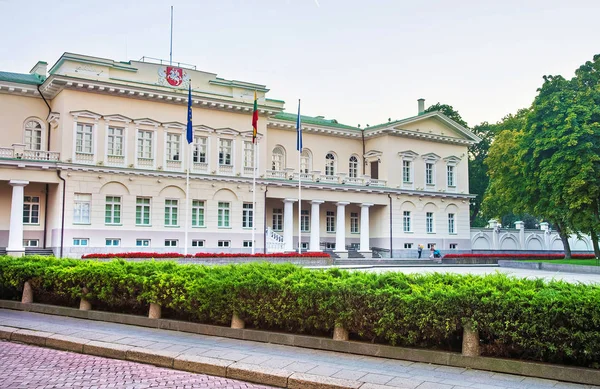 Prezidentský palác v Vilnius Baltu — Stock fotografie