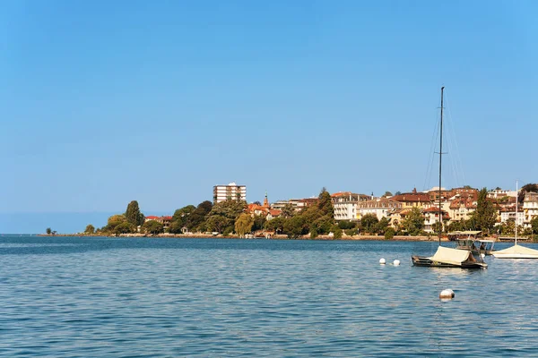 Segelboote auf dem Genfer See von Montreux Swiss — Stockfoto