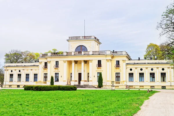 Tyshkevich manor Vilnius Baltık Traku Voke genel Park'ta