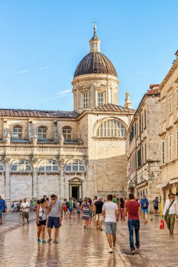 İnsanlar katedral Dubrovnik Hırvatistan
