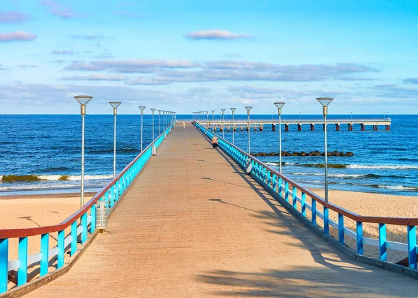 Sea Bridge no Mar Báltico em Palanga resort — Fotografia de Stock