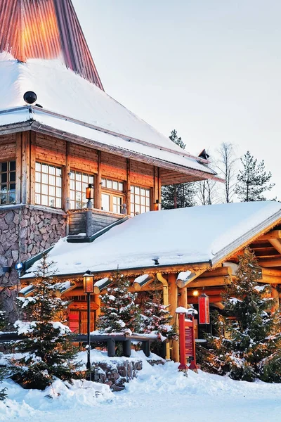 Árvores de Natal em Santa Office at Santa Village Rovaniemi Lapland — Fotografia de Stock