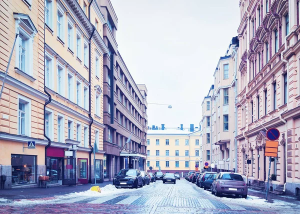 Street and people in city center Helsinki — Stock Photo, Image