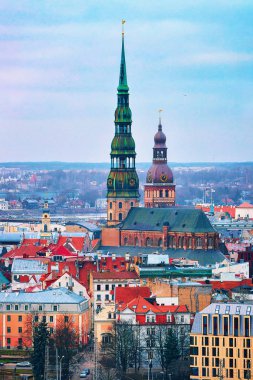 Riga Dome Katedrali ve St Peter Kilisesi eski beldesi