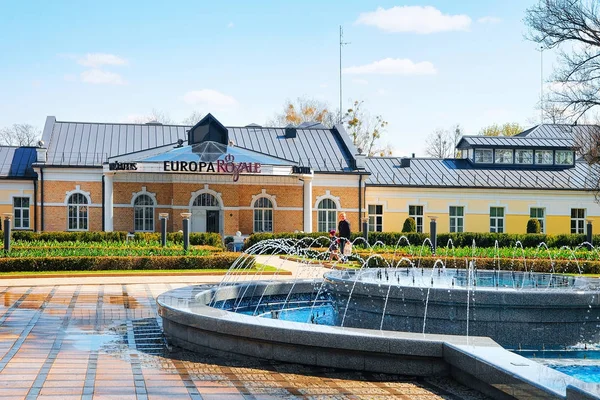 Fuente en el parque central en Druskininkai — Foto de Stock