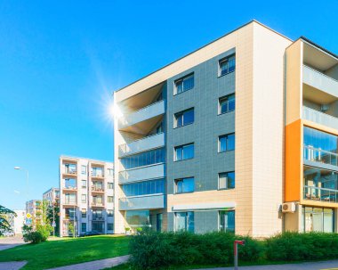 Işık ışınları ile yeni konut