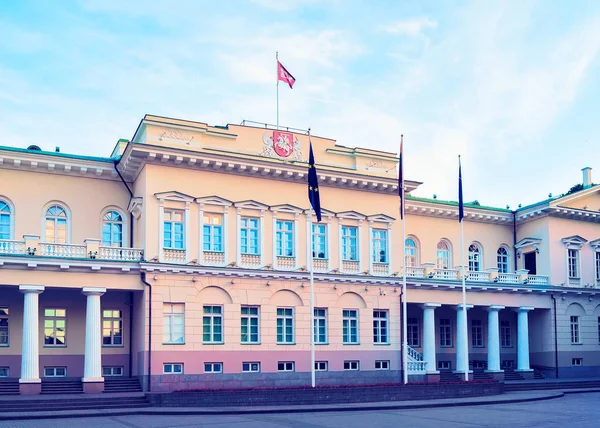 Presidential Palace in Old city center in Vilnius — Stock Photo, Image