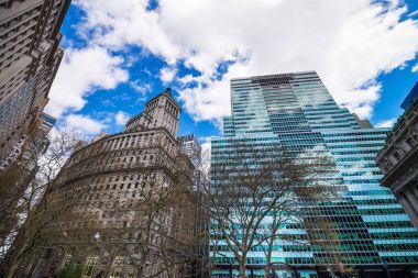Gökdelenler Manhattan NYC görünümüne tabandan