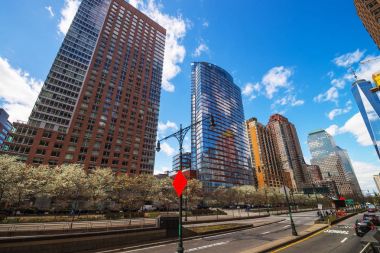 Gökdelenler finans bölgesi aşağı Manhattan NYC yol görünümü