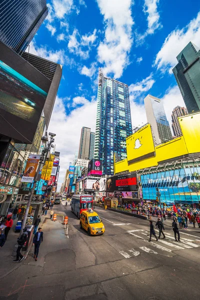 Vista de rua na Broadway em Times Square NYC — Fotografia de Stock