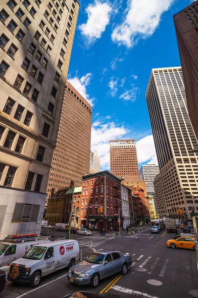 Water Street en Broad Street in Lower Manhattan Nyc — Stockfoto