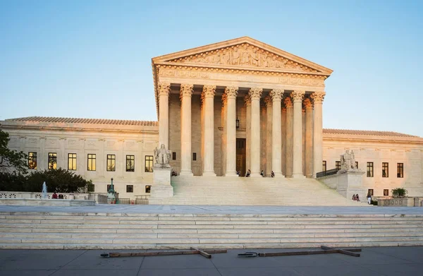 Edificio de la Corte Suprema de los Estados Unidos en Washington — Foto de Stock