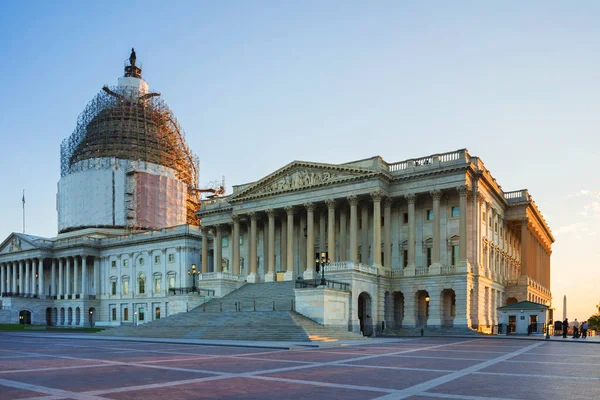 Capitolio de los Estados Unidos y obras de reconstrucción Washington US — Foto de Stock