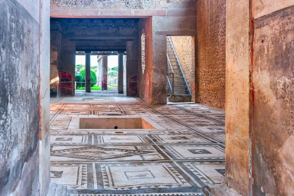 Mosaic floor of building in ancient city Pompeii — Stock Photo, Image