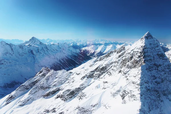 Jungfrau Berg im Winter in den Schweizer Alpen — Stockfoto