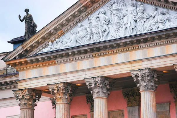 Fasádní berlínské státní opeře v Berlíně — Stock fotografie