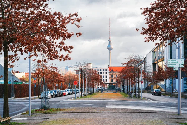 Wieży telewizyjnej oraz centrum Berlina — Zdjęcie stockowe