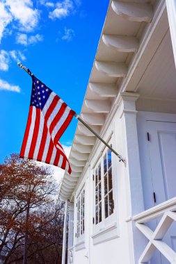 Sandy Hook ışık Evi Müzesi ABD Amerikan bayrağı