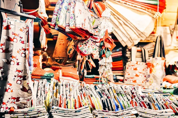 Festively decorated textile souvenirs Riga Christmas market stall — Stock Photo, Image