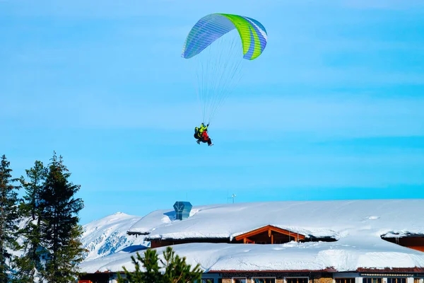 Катание на лыжах на горнолыжном курорте Penken Park Austria — стоковое фото