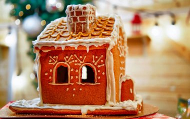 Litvanya Vilnius Noel Pazarı'nda Gingerbread ev