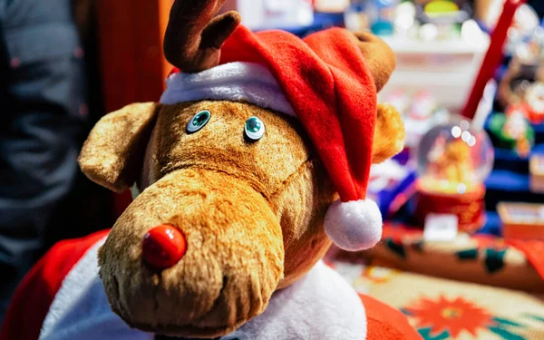 Kerstrendieren speelgoed Kerstmarkt in het stadhuis Berlijn nieuw — Stockfoto