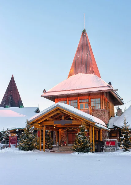 Árvores de Natal em Santa Office in Santa Village Rovaniemi Lapland — Fotografia de Stock