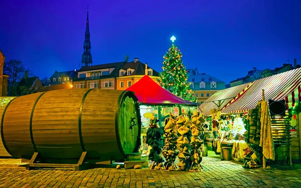 European Christmas market square new evening Riga — Stock Photo, Image