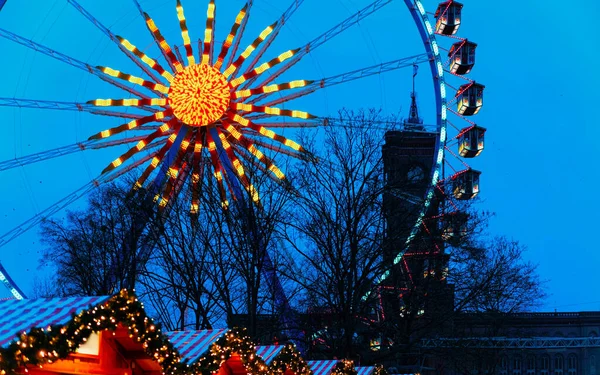 Grande Roue Nuit Marché de Noël Hôtel de Ville de Berlin nouveau — Photo