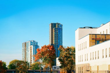Litvanya 'da Vilnius caddesinde kurumsal ofis gökdeleniName