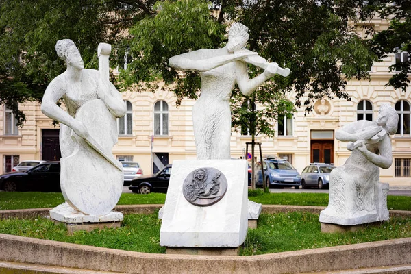 Пам'ятник Антоніо Вівальді Статуя в парку ВотіПарк Відень — стокове фото