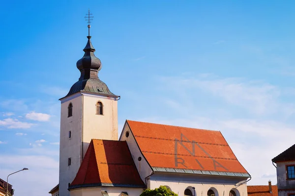 Καμπαναριό της Εκκλησίας στη Σλοβενία Bistrica — Φωτογραφία Αρχείου