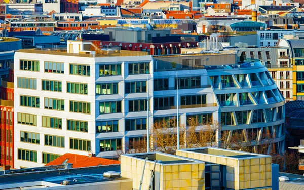 Luftaufnahme des Stadtbildes in der Innenstadt im Berliner Reflex — Stockfoto