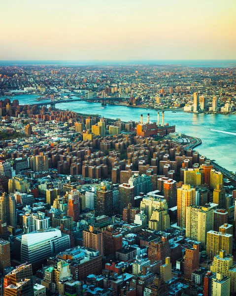 Προβολή στο κέντρο του Μανχάταν και Williamsburg Bridge Μπρούκλιν Nyc αντανακλαστικό — Φωτογραφία Αρχείου