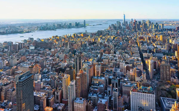 Vista aérea de Skyline en el centro de Lower Manhattan NY America reflex — Foto de Stock