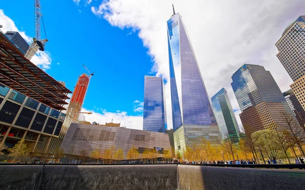Nationaal 11 September Memorial van het Financieel District reflex — Stockfoto