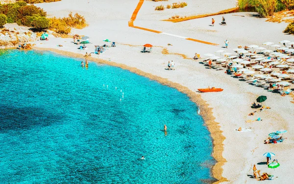 Chia Beach ve Středozemním moři na jižní Sardinii v Itálii reflex — Stock fotografie