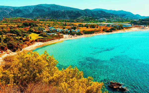 Chia Beach vid Medelhavet i södra Sardinien i Italien reflex — Stockfoto