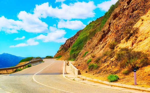 Weg in Capo Pecora resort Medio Campidano provincie Sardinië reflex — Stockfoto