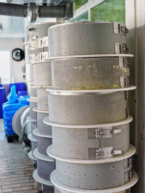 Fransız süt Comte peynir için form yığını