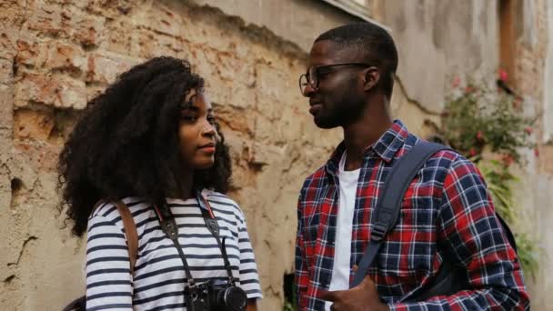 Jeune couple africain — Video