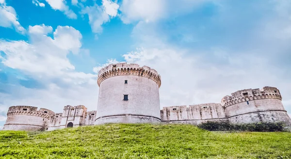 Ruins of medieval old tower of castle under blue sky in Matera Italy — Stock Photo, Image