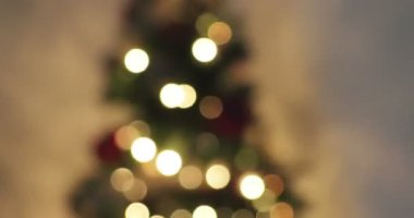 Altın soyut yanıp sönen bulanık sıcak altın arka plan, Noel ağacı ışıkları bokeh şenlikli tatil 