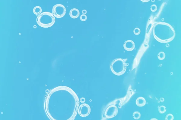 Albastru val de apă suprafață tensione cu bule — Fotografie, imagine de stoc