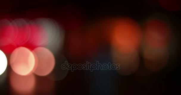 Abstrato desfocado noite tráfego cidade luzes bokeh fundo, carro luzes cidade vida noturna conceito — Vídeo de Stock